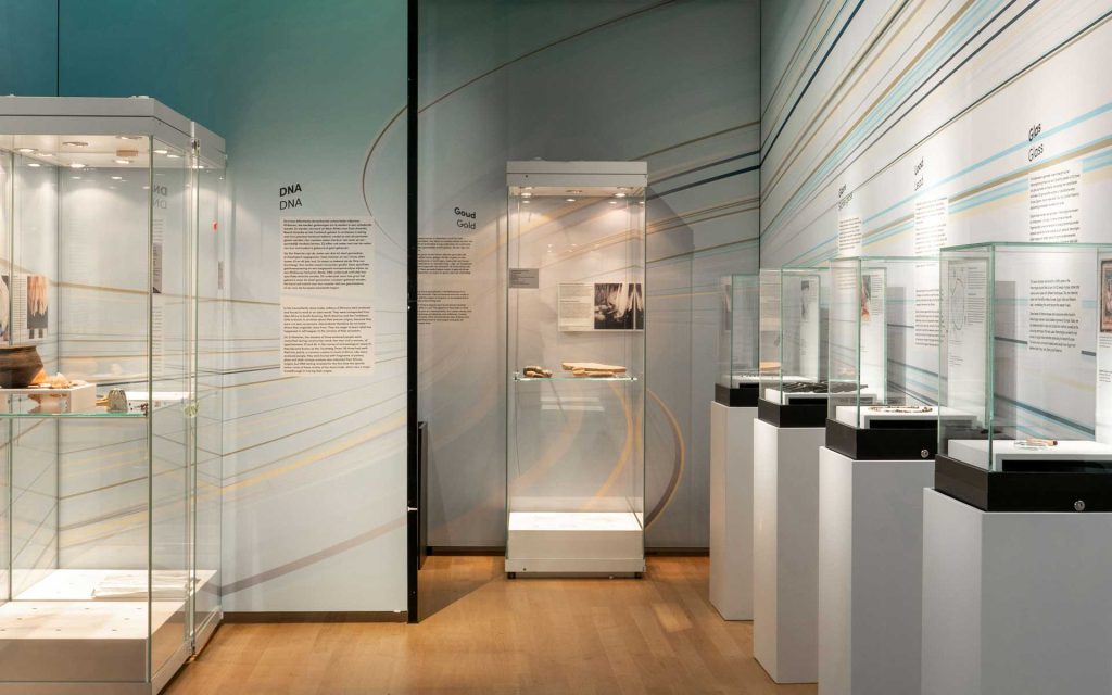 Boven het maaiveld - Rijksmuseum van Oudheden
www.kathrinhero.nl